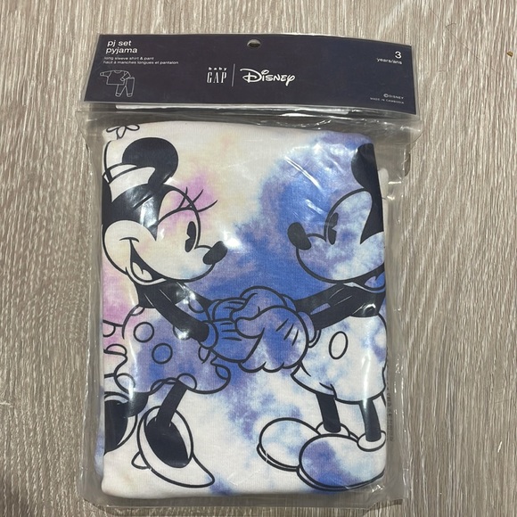 Toddler girl size 3 long sleeve and pants Minnie and Mickey set BRAND NEW - Picture 1 of 4